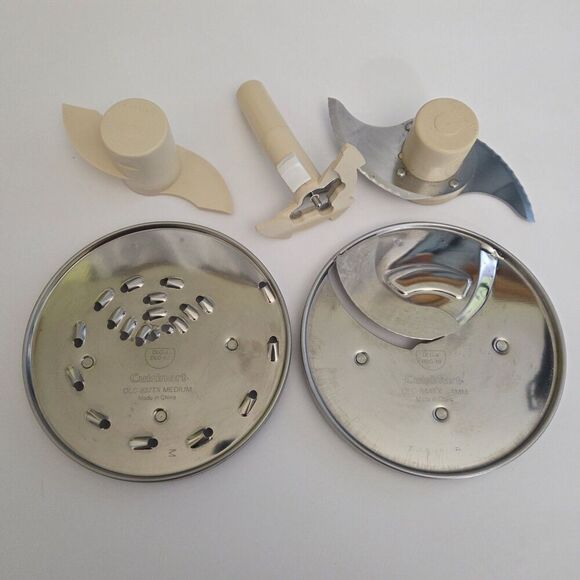 CUISINART Blade and Disc Holder BDH-2C w/ Food Processor Blades - Picture 8 of 13